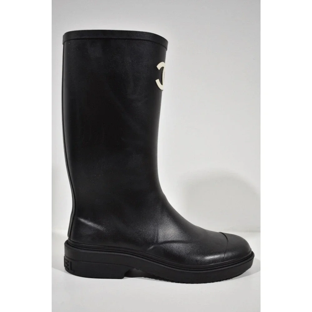 Chanel REV Black White Caoutchouc CC Logo High Pull On Rubber Rain Boots 39 - Picture 2 of 12